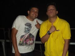 Oktober 10 Anos
